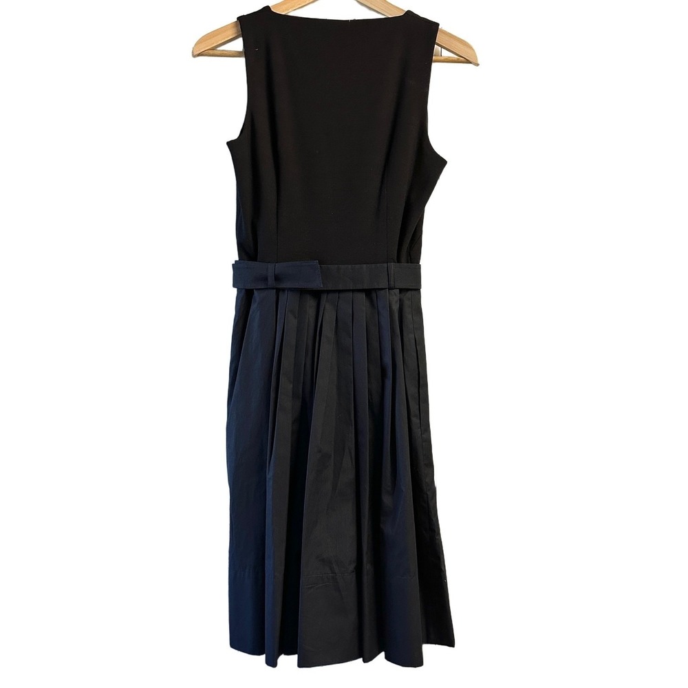 Akris Black Silk Blend V-Neck Belted Pleated Bodysuit Dress Pockets US 6 $2,390 - Picture 4 of 8